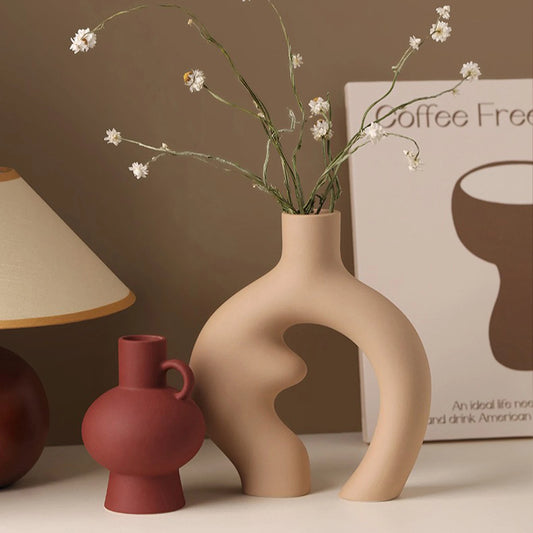 Nordic Minimalist Sculptural Ceramic Vase