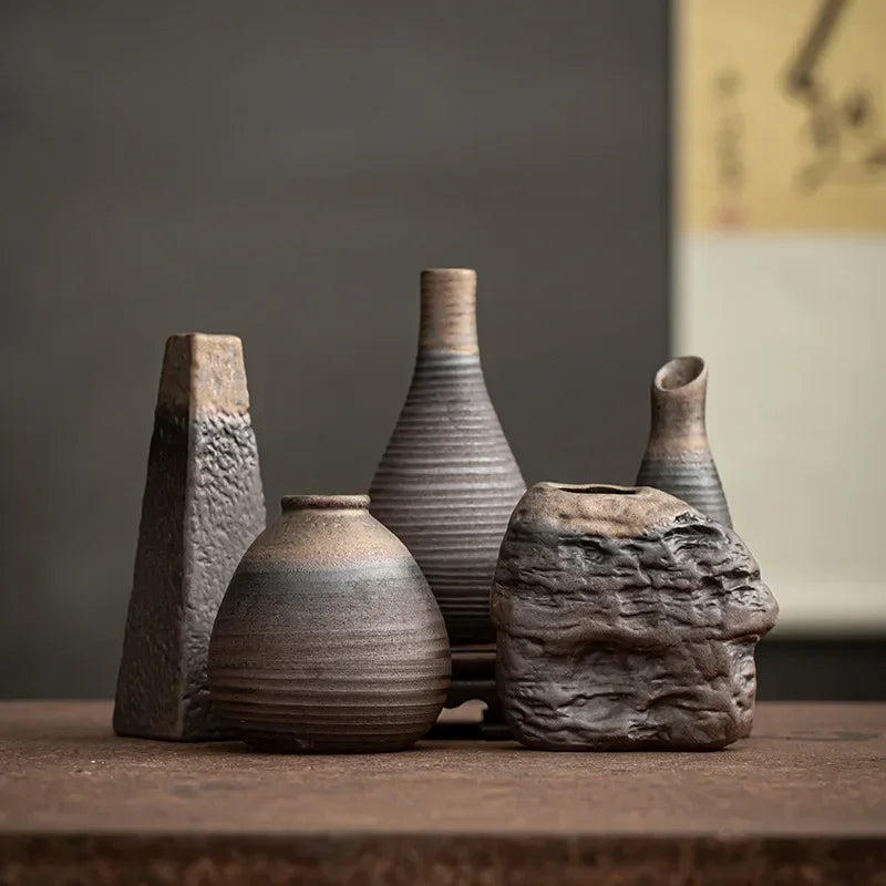 Handcrafted Modern Minimalist Ceramic Vase